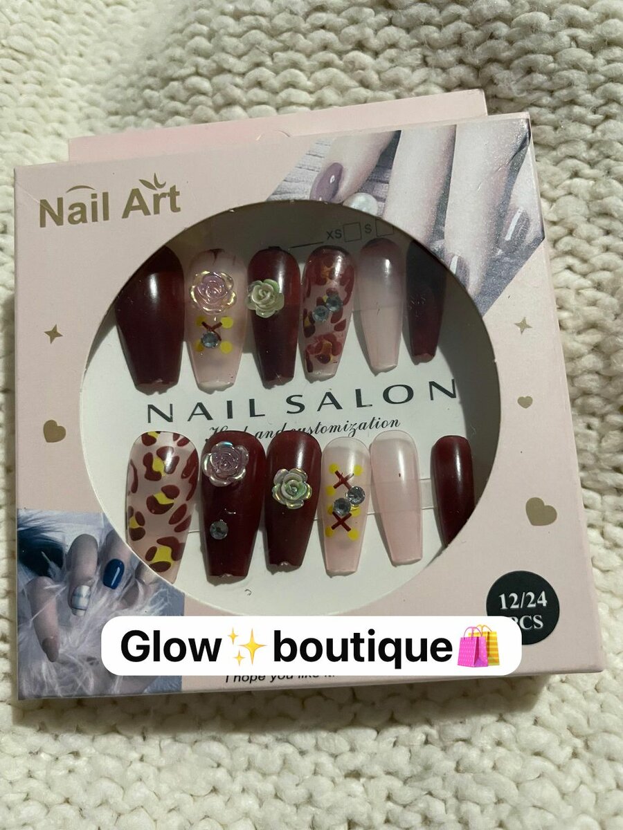 Faux ongles design brillant