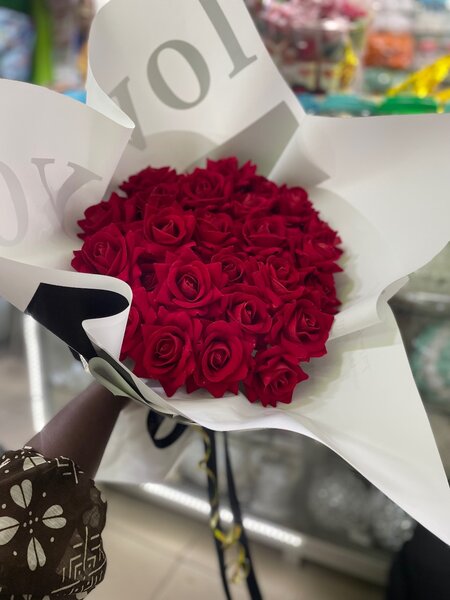 Bouquet de Roses Éblouissantes