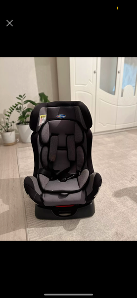 Продаю автокресло с 0 до 3 лет