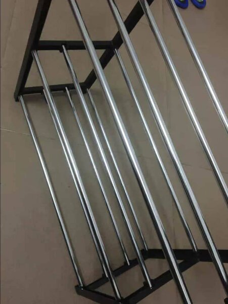 Étagère à chaussures moderne