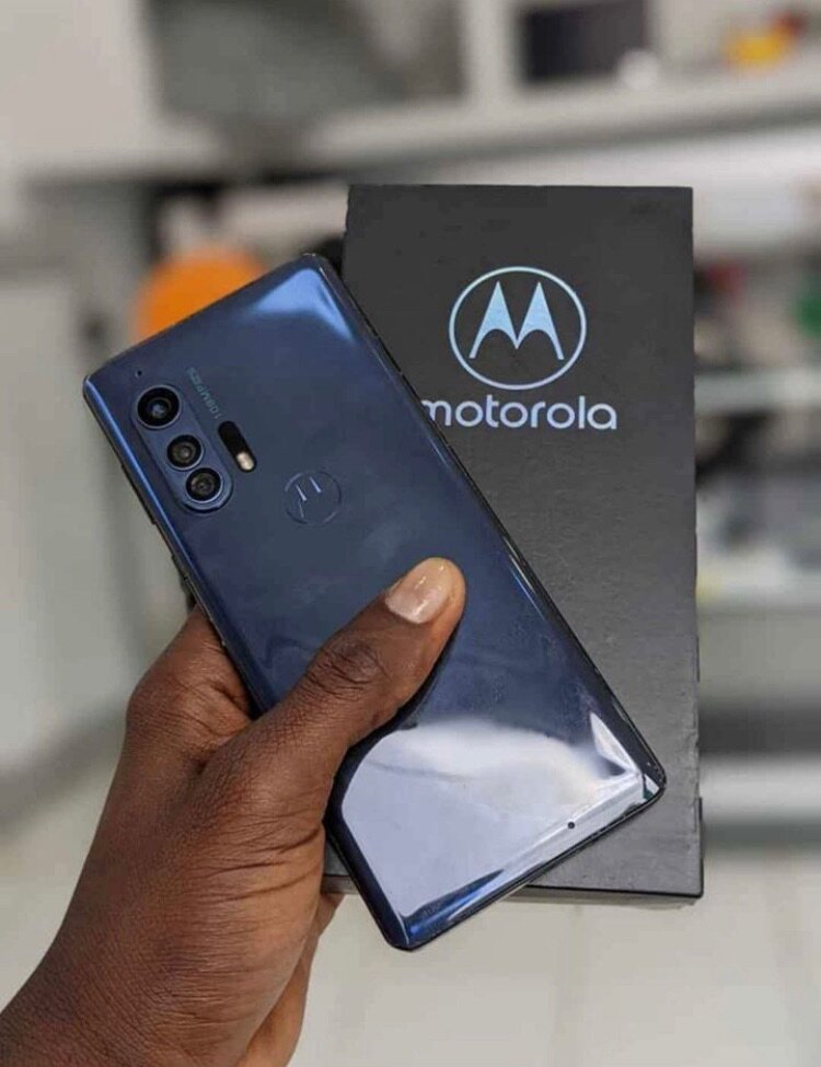 MOTOROLA EGDE PLUS