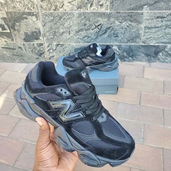 men's sneakers size 40-45