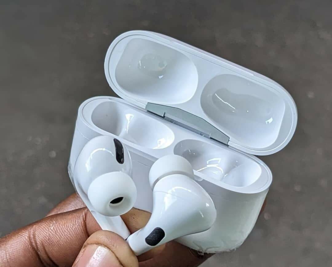 Draft earpods available
