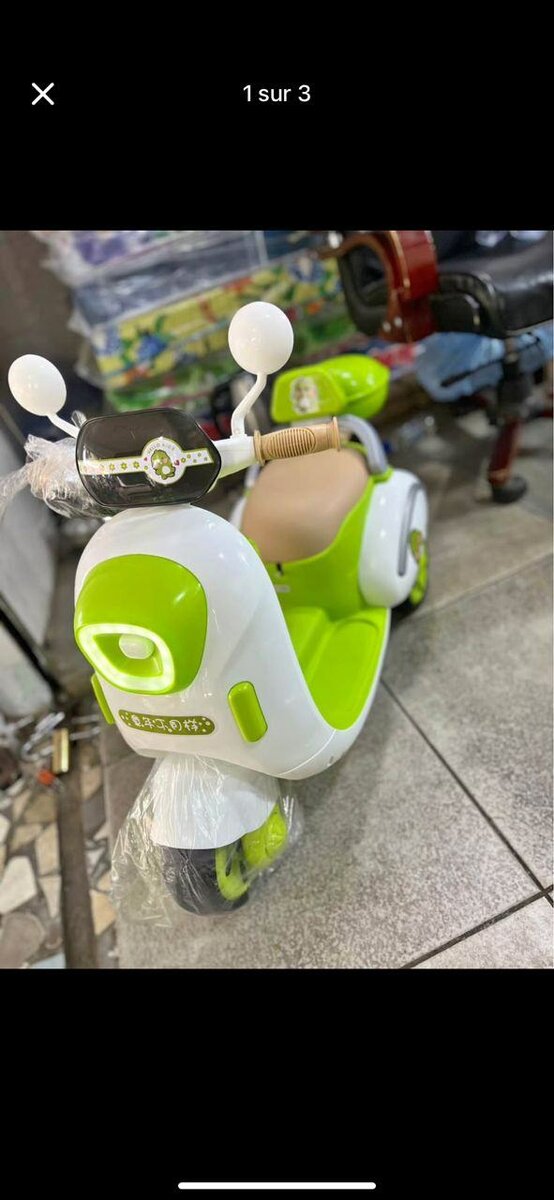 Mini scooter électrique enfant