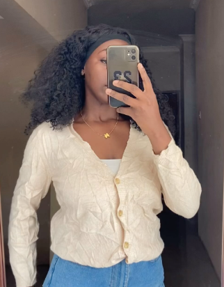  Short knitted Sweater  with buttons in pink  size: M