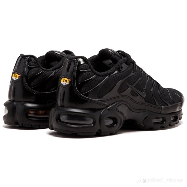 Baskets noires Air Max TN
