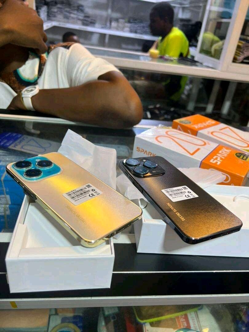 Tecno Spark 20 Pro 256GB