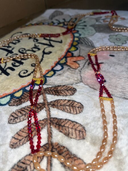 Collier perles colorées