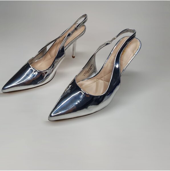 Escarpins à bride arrière élégants