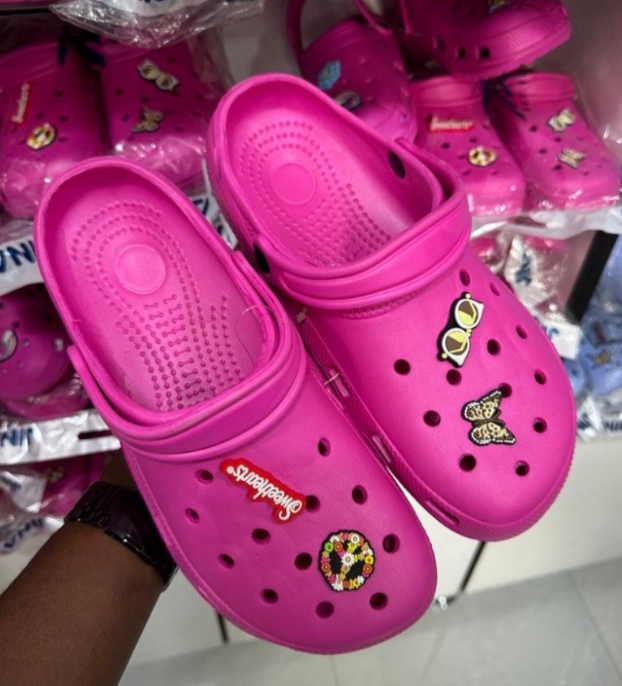 crocs for women, pink