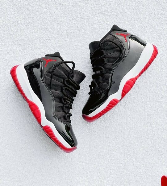 AIR JORDAN 11 RED AND BLACK