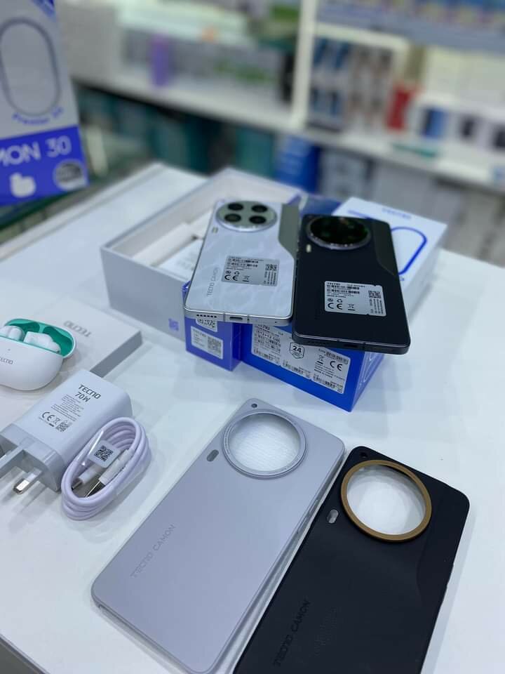 Tecno camon 30