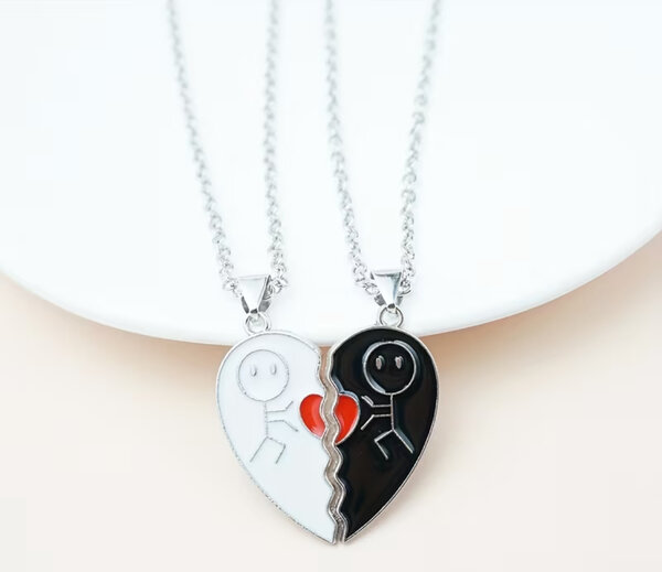 Colliers pendentifs couples