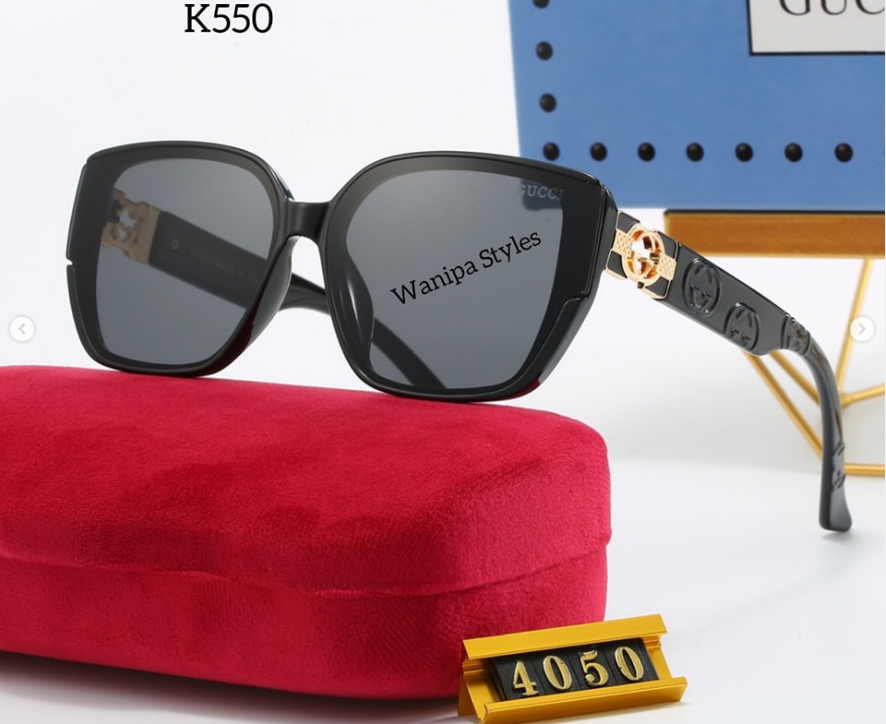 Fancy & Durable Women's Sunglasses Gucci Black 