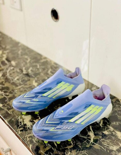 Chaussures de Football Performantes