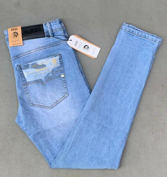 Jean slim homme Diesel