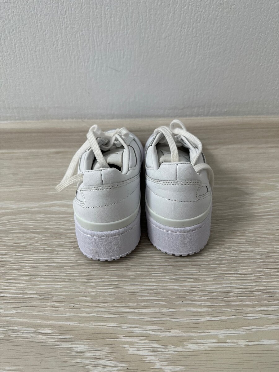 Адидас оригинал