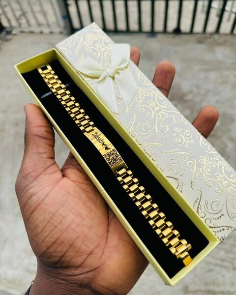 Bracelets personnalisés en acier