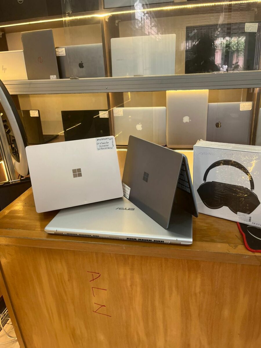 Ordinateur Portable Windows High-Tech