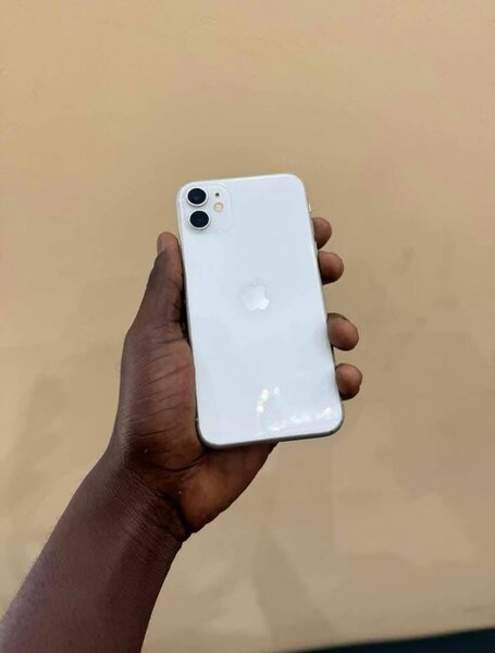 iPhone 11simple Blanc 64 Go