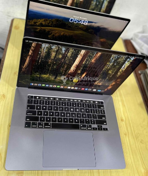 Macbook Pro Retina core i9 2019