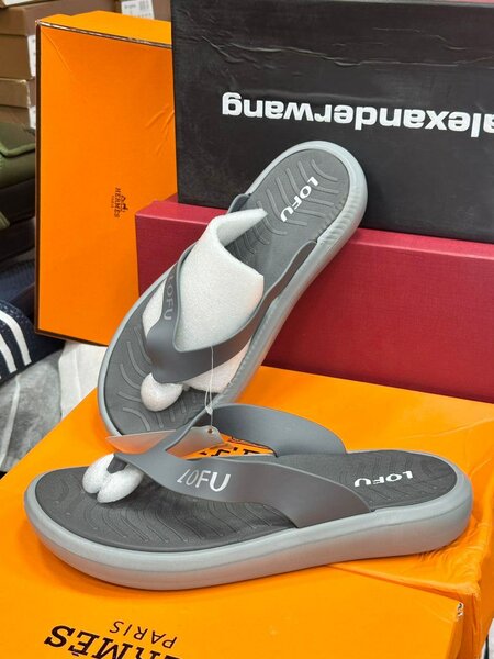 Tongs confortables LOFU pour hommes