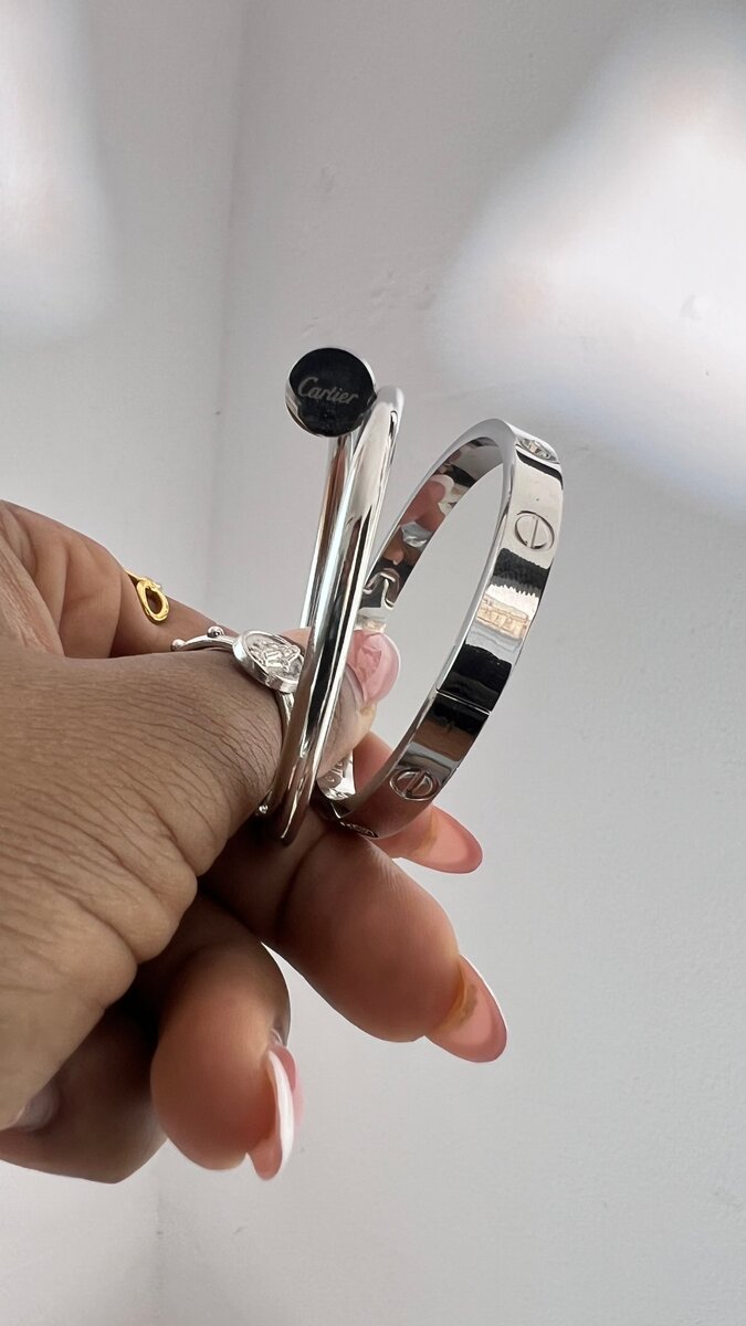 Bracelets en acier inoxydable élégant