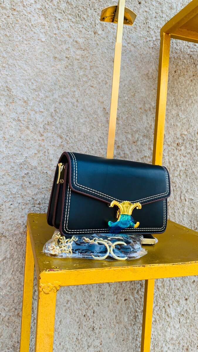 LADIES HANDBAGS- 24063