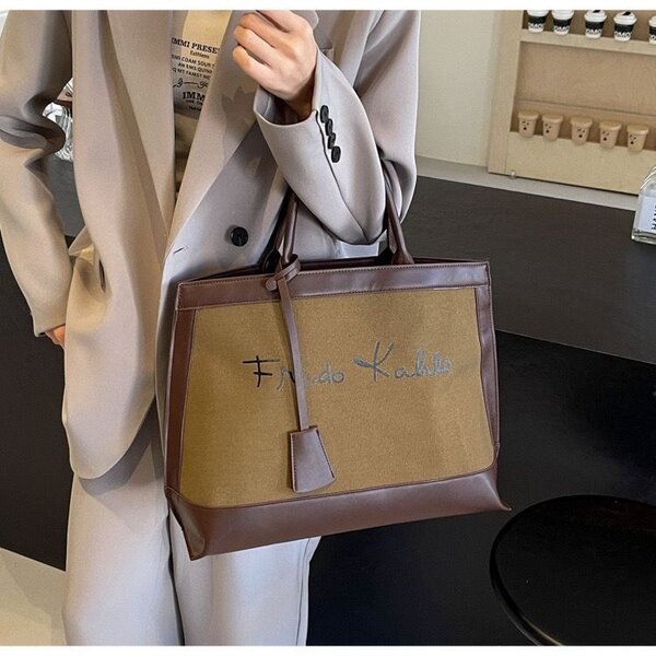 Sac à main élégant en cuir