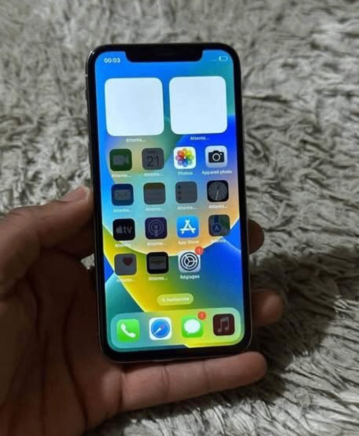 iPhone X 64Go avec Écran Retina