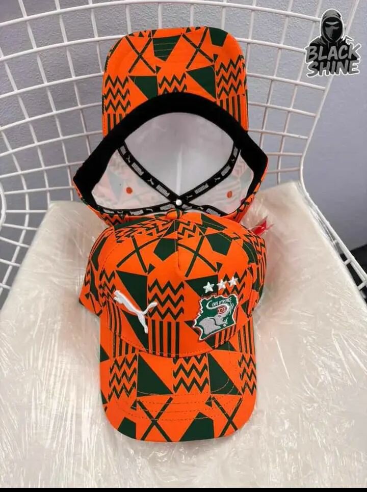 Casquette sportive colorée