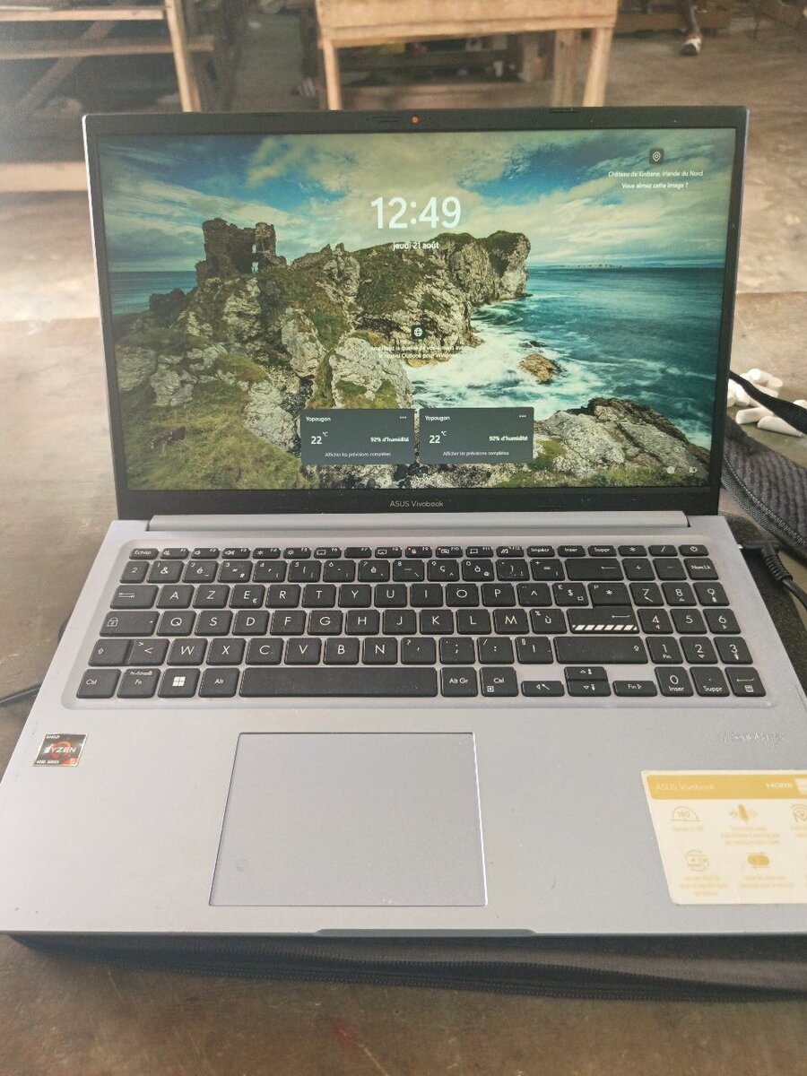 ASUS VivoBook S15 Laptop