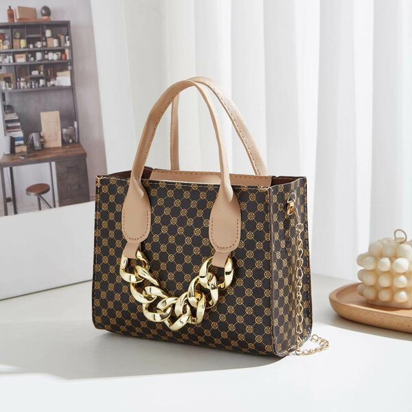 Sac à main élégant avec chaîne