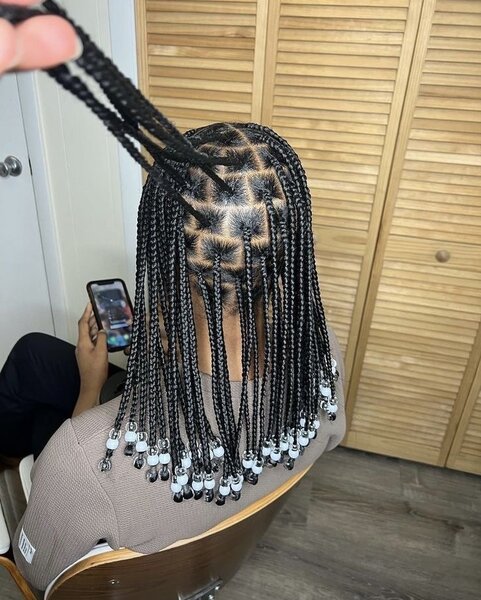 Tresses en Box Braids élégantes