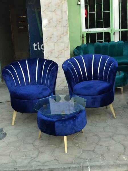 Fauteuils rétro en velours