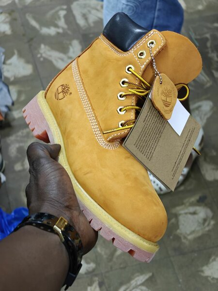 Bottes robustes imperméables