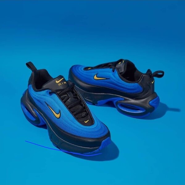 Nike Air sneakers bleus
