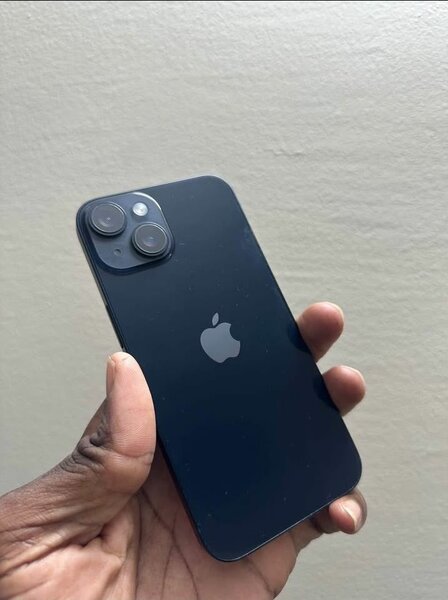 iPhone 13 Noir - 128 Go