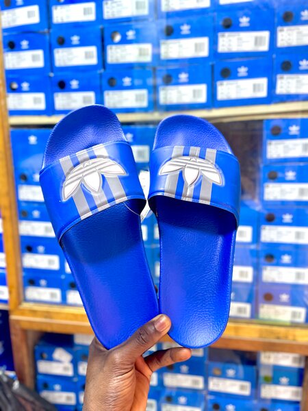 Loafers Fendi Noir Glamour