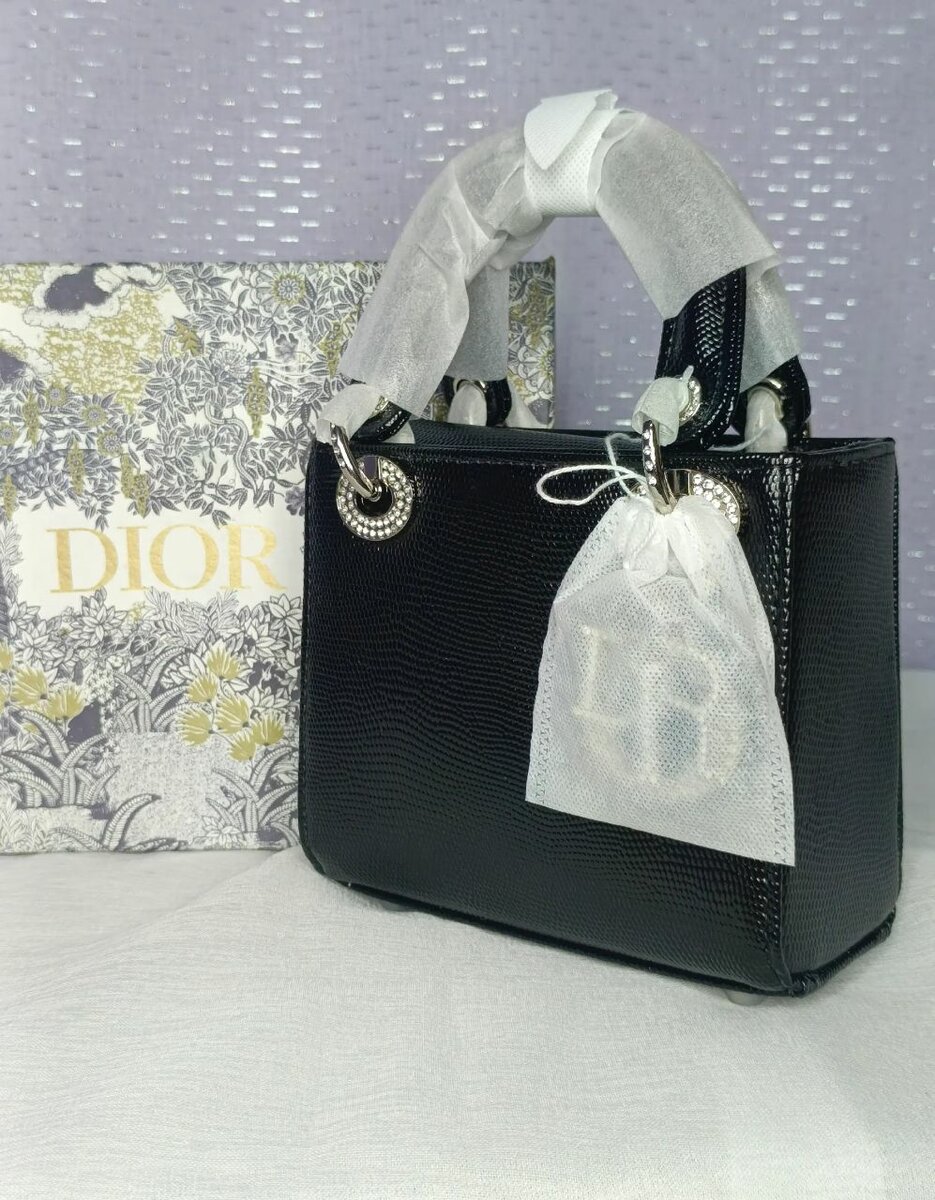 Sac à main élégant noir