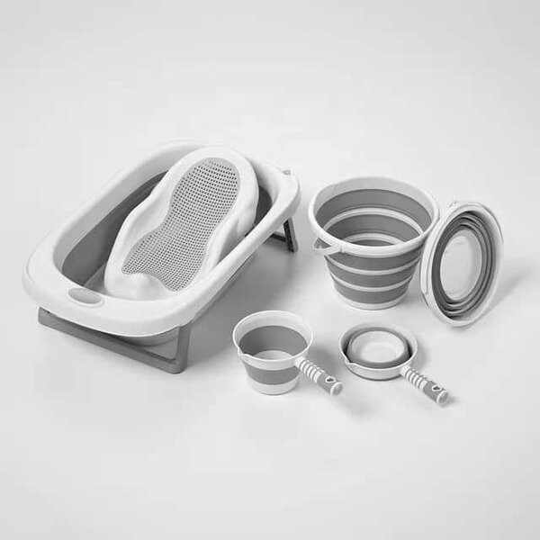 Foldable baby bath set with accessories