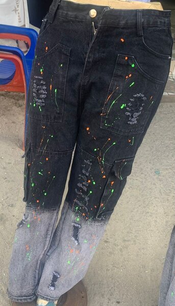 Jean délavé style streetwear