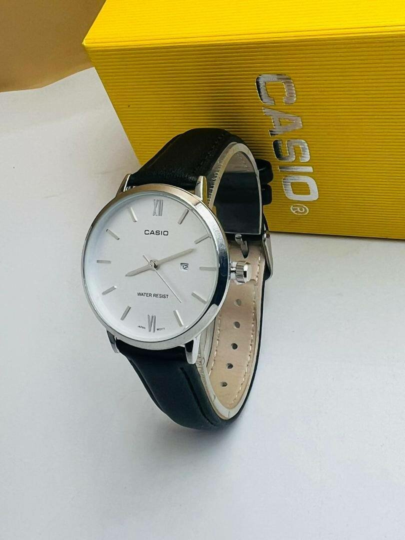 Montre Casio Élégante