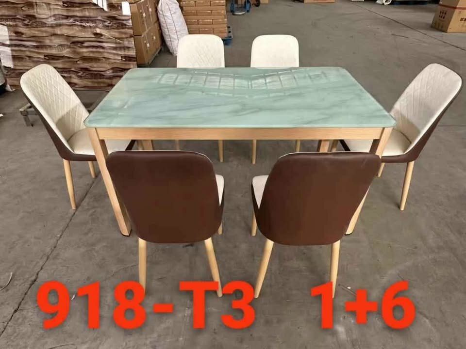 Dining table 918-t3
