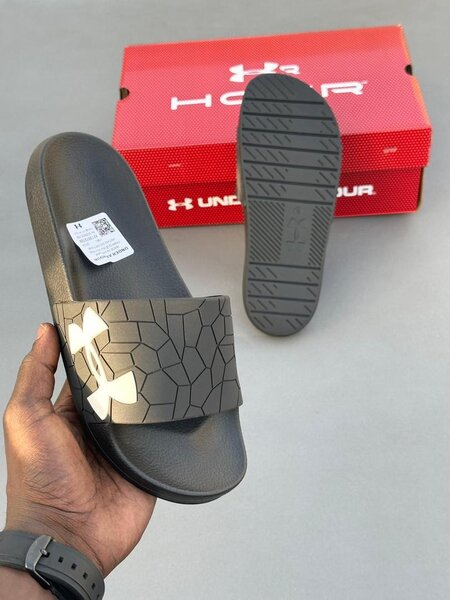Claquettes Under Armour Homme
