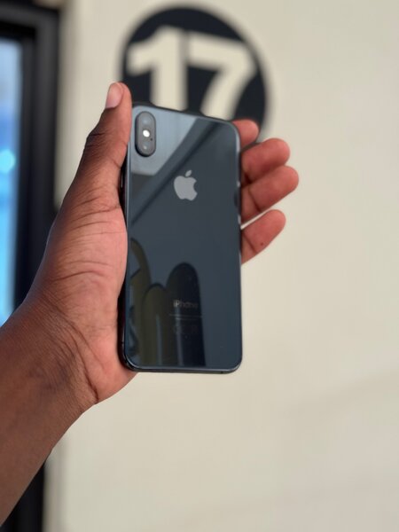 iPhone Xs