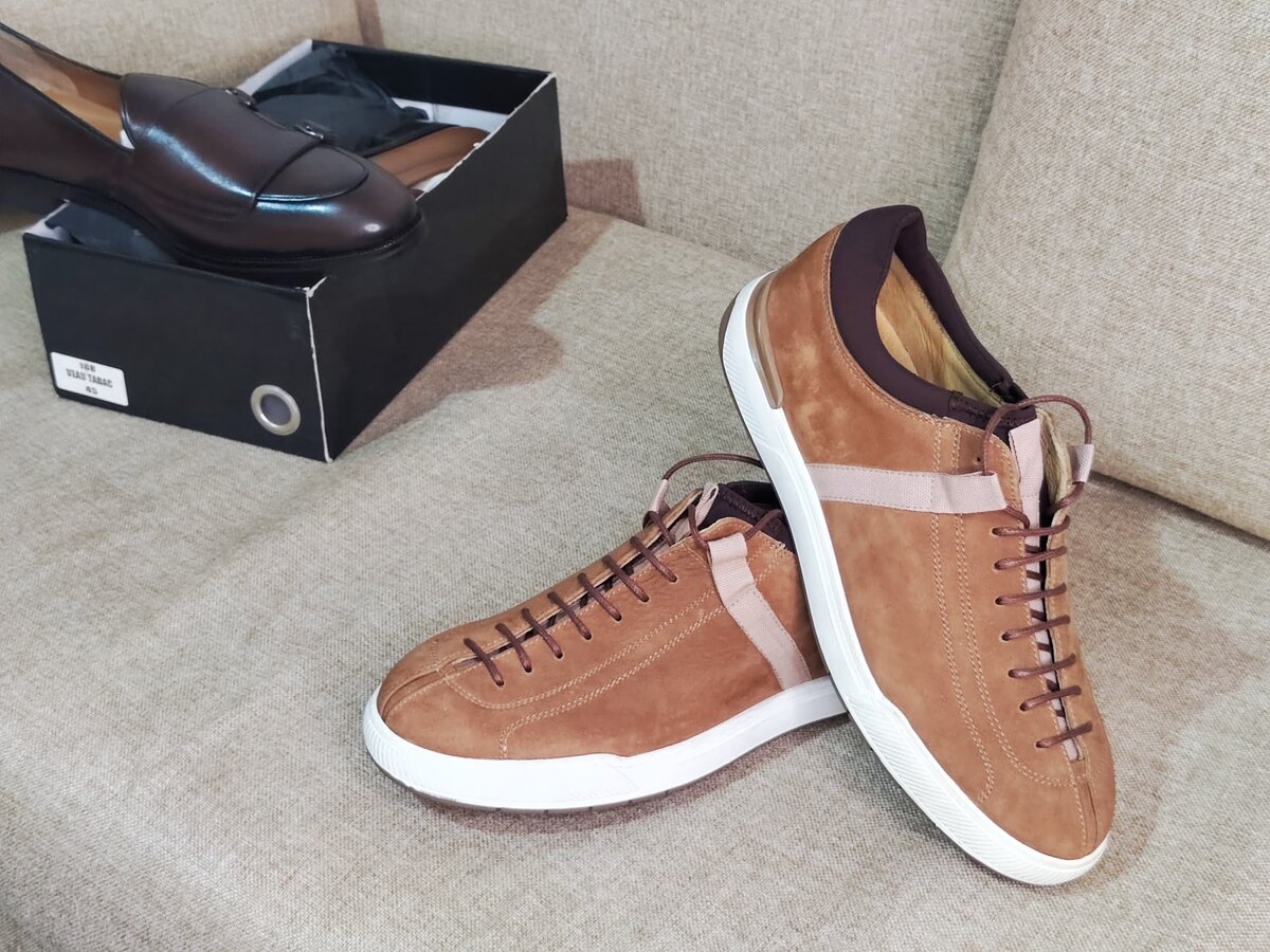 Chaussures bateau pour hommes