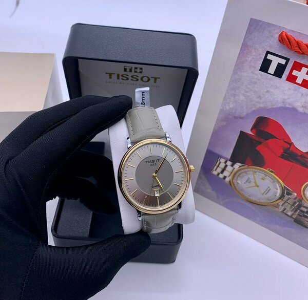 Tissot montre cuir beige