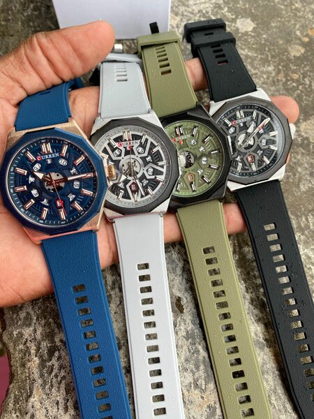 Montres Sport Résistantes Homme