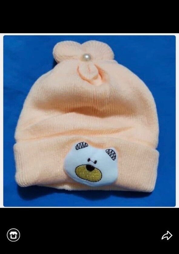 Bonnet bébé en peluche douce